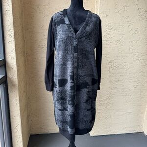 EPIK Morian V-neck Long Sleeve Fleece MIDI Dress